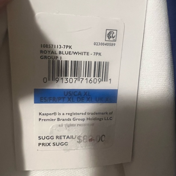 Kasper Long Sleeve Coloblocked Sheath Dress - Picture 6 of 6